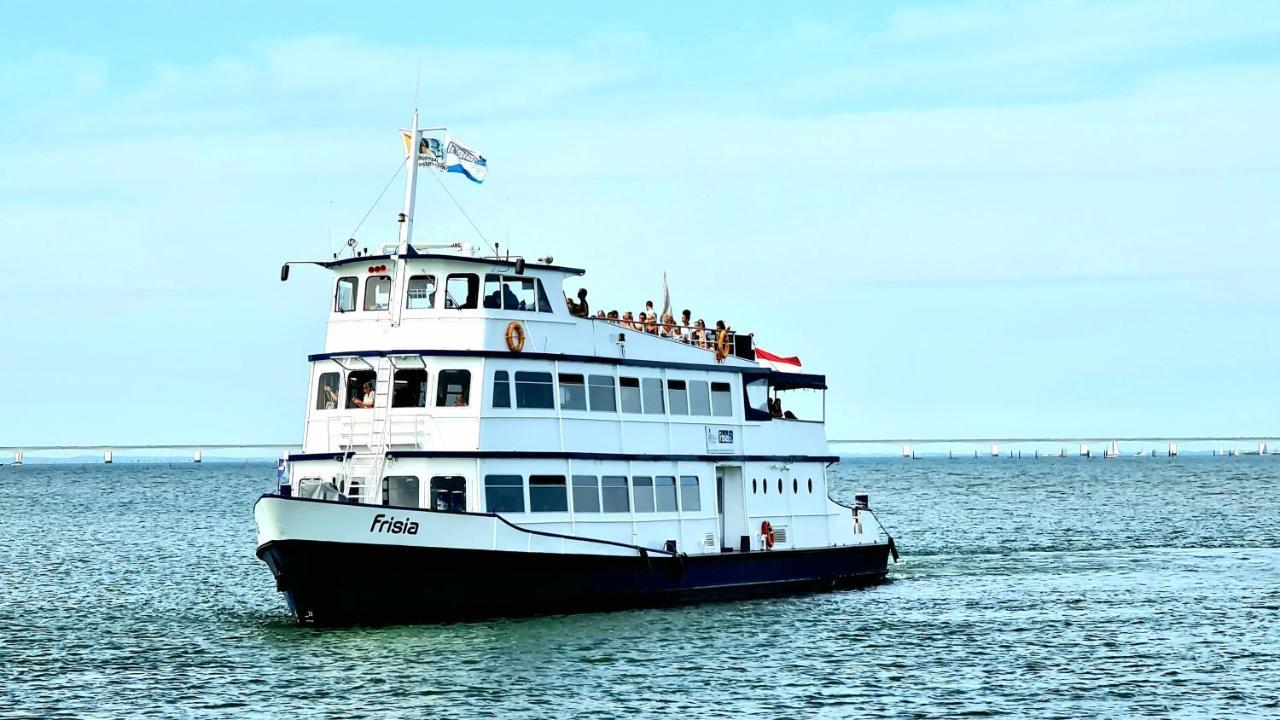 De Corner Van Zeeland Met Jacuzzi Sint-Annaland Eksteriør bilde